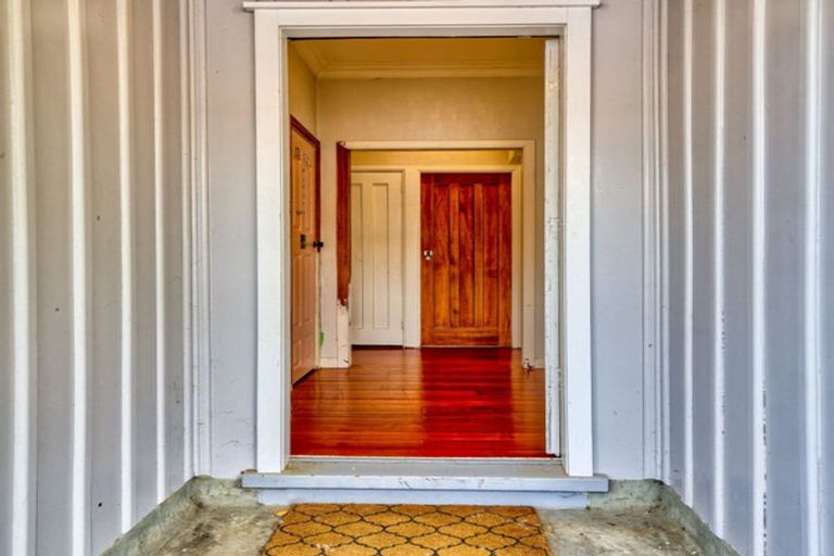 Photo of property in 2/33 Nuffield Avenue, Marewa, Napier, 4110