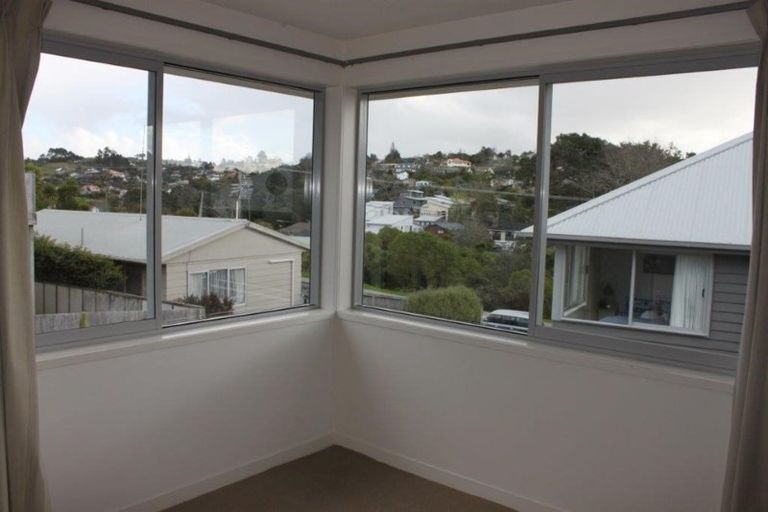 Photo of property in 715a Beach Road, Browns Bay, Auckland, 0630