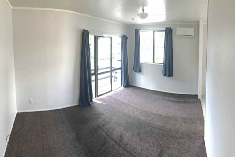 Photo of property in 43b Crawshaw Drive, Nawton, Hamilton, 3200