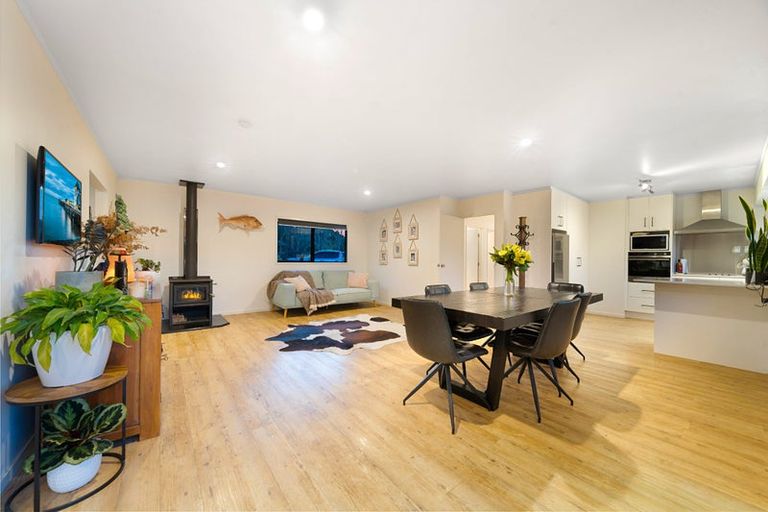 Photo of property in 538 Whangaripo Valley Road, Whangaripo, Wellsford, 0972