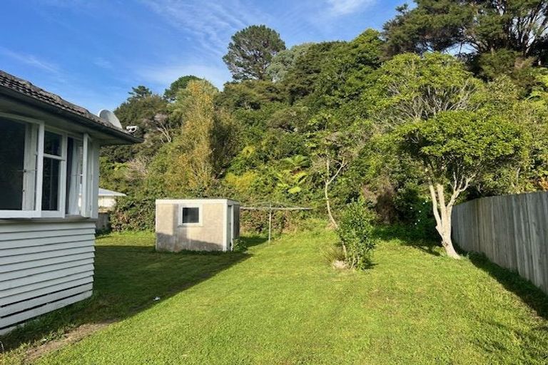 Photo of property in 388-390 George Street, Stokes Valley, Lower Hutt, 5019