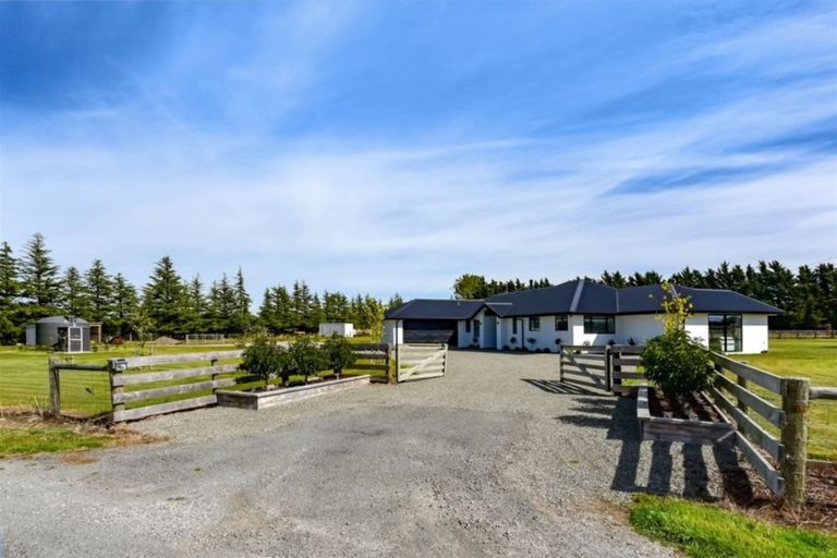 Photo of property in 711a Hoskyns Road, West Melton, Christchurch, 7675