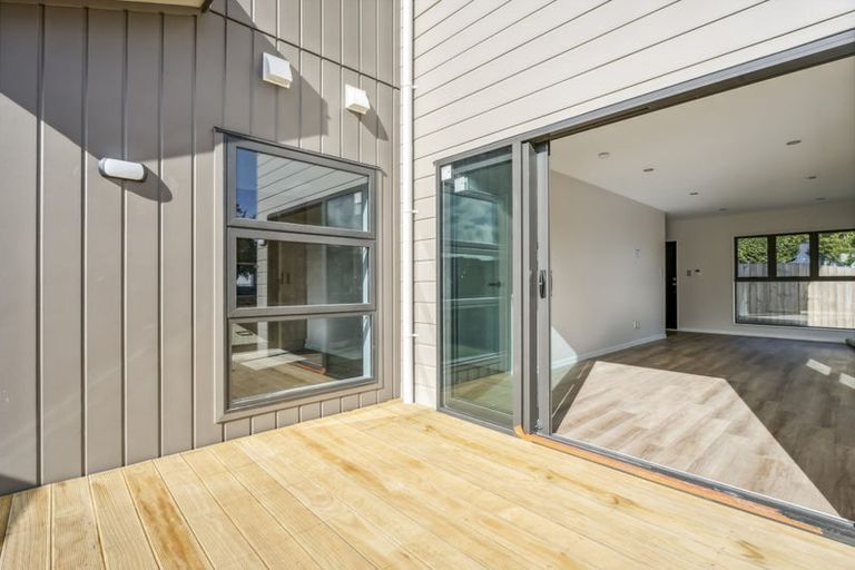 Photo of property in 44b Innismara Avenue, Wattle Downs, Auckland, 2103