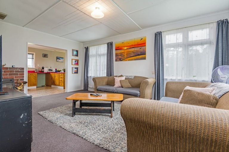 Photo of property in 1078 Kakariki Road, Eketahuna, 4995