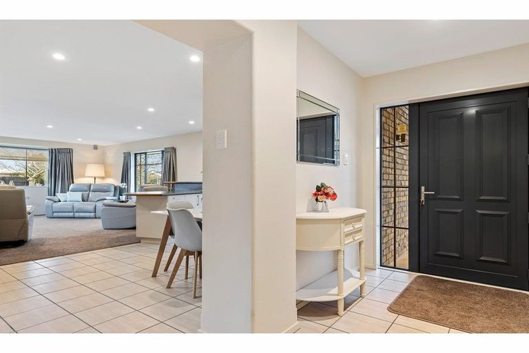 Photo of property in 10 Birchwood Close, Prebbleton, 7604