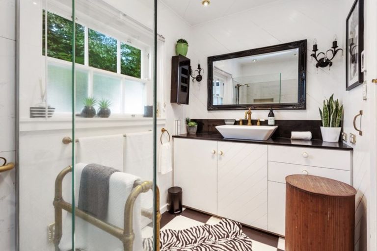 Photo of property in 144 Main North Road, Woodend, 7610