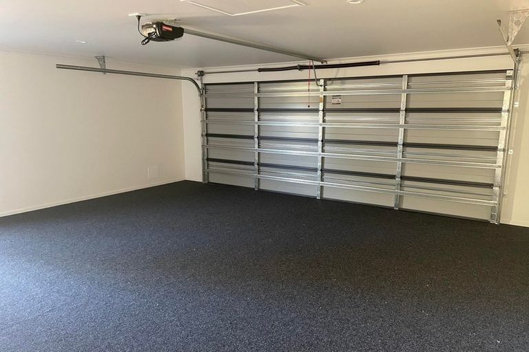 Photo of property in 5 Westwill Way, Westown, New Plymouth, 4310