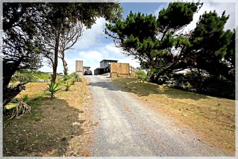 Photo of property in 10 Nelson Street, Foxton Beach, Foxton, 4815