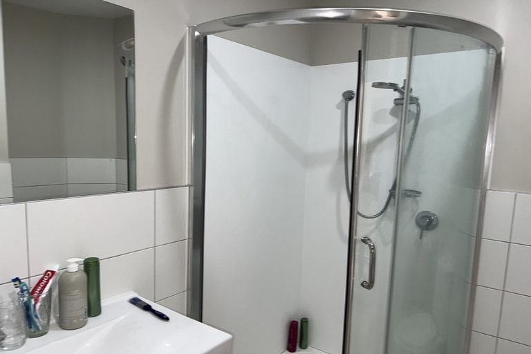 Photo of property in 12/45a Swanson Road, Henderson, Auckland, 0610