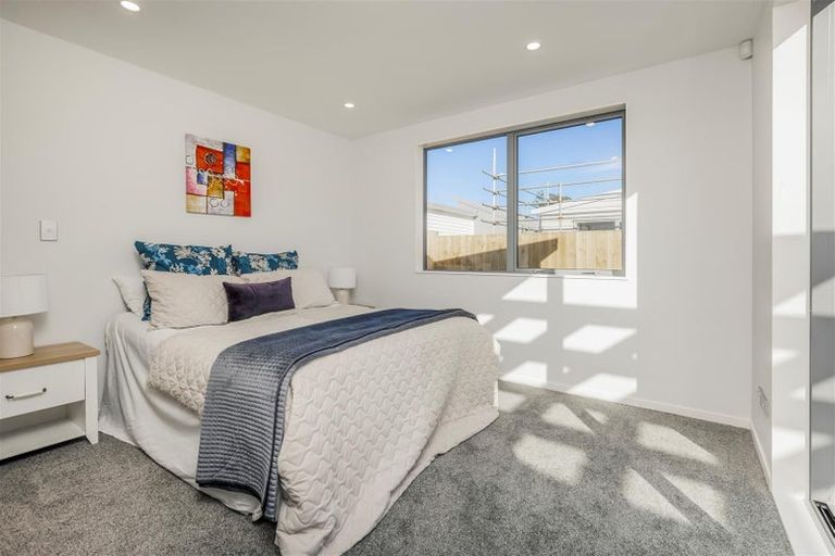 Photo of property in 15 Fredrick Hanson Road, Papakura, 2110