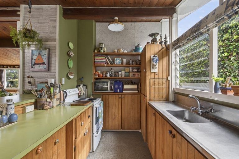 Photo of property in 189 Tukapa Street, Westown, New Plymouth, 4310