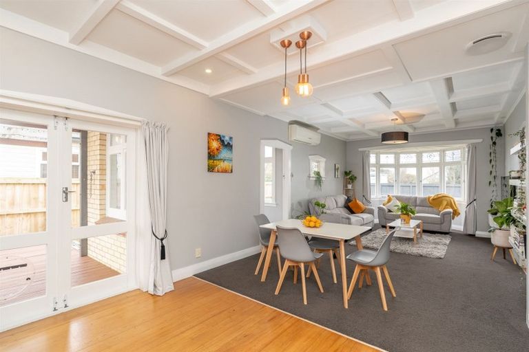 Photo of property in 130a Forest Lake Road, Forest Lake, Hamilton, 3200