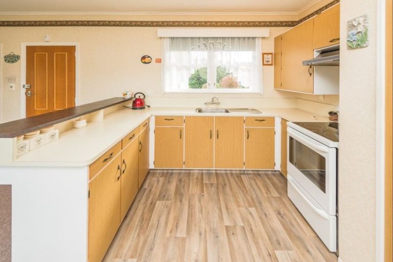 Photo of property in 60 Mount View Road, Bastia Hill, Whanganui, 4500