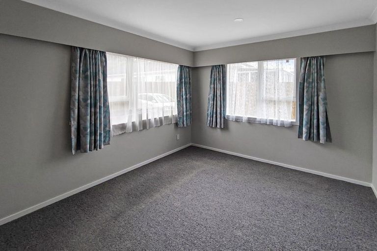 Photo of property in 38 Fraser Street, Wainuiomata, Lower Hutt, 5014
