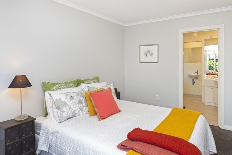 Photo of property in 30a Waiwetu Street, Fendalton, Christchurch, 8052