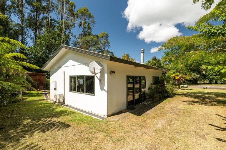 Photo of property in 49 Mangotahi Road, Thames, 3577