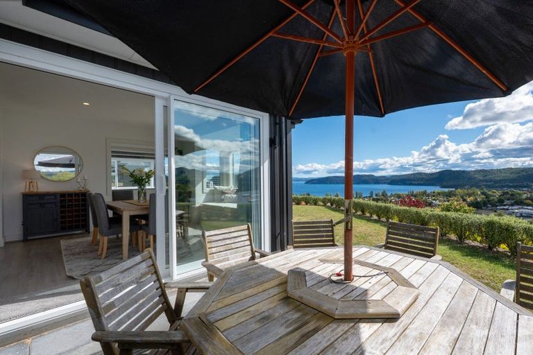 Photo of property in 4 Harrier Lane, Kinloch, Taupo, 3377