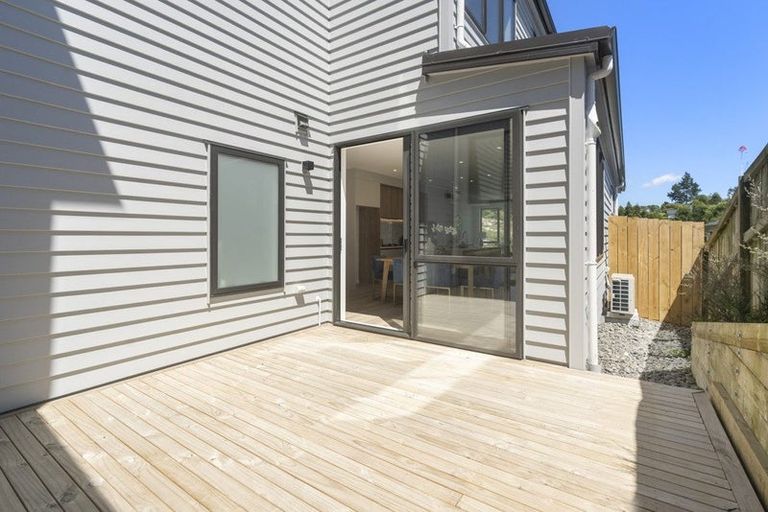 Photo of property in 13a Lawson Creek Street, Massey, Auckland, 0614