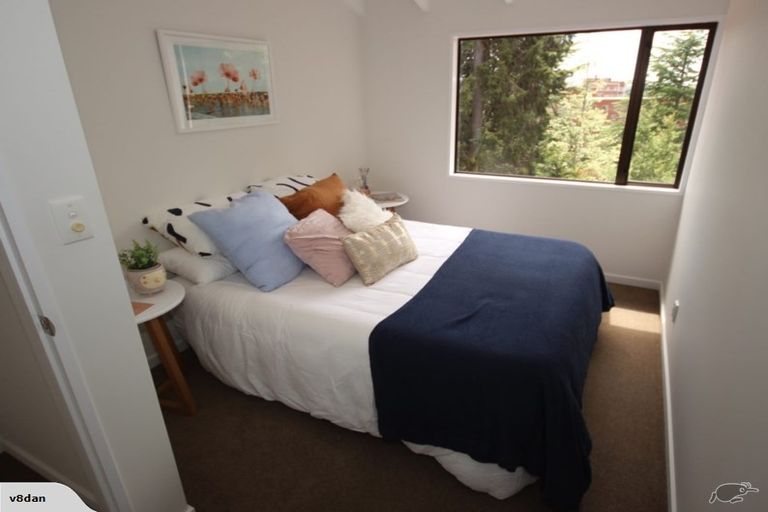 Photo of property in 15 Nehru Place, Cashmere, Christchurch, 8022