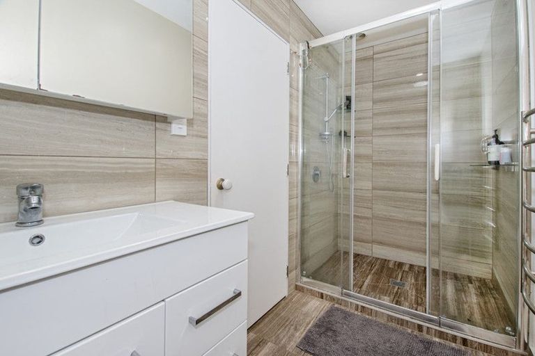 Photo of property in 9 Ngahere Drive, Horahora, Whangarei, 0110