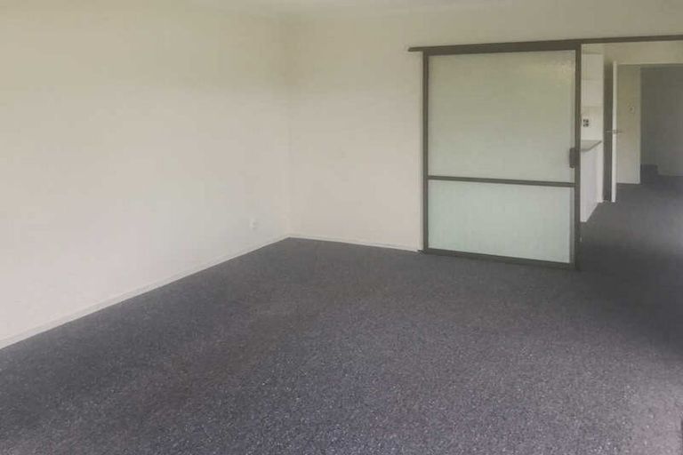 Photo of property in 1/6 Calverton Place, Halswell, Christchurch, 8025