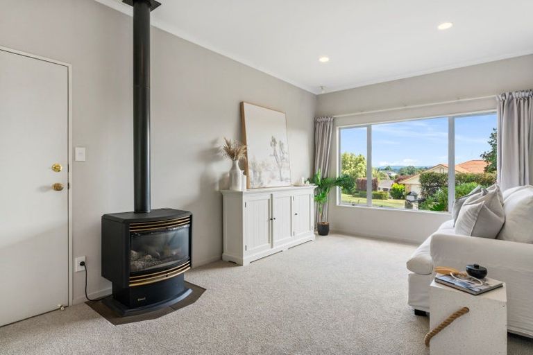 Photo of property in 38 Sapphire Drive, Hairini, Tauranga, 3112