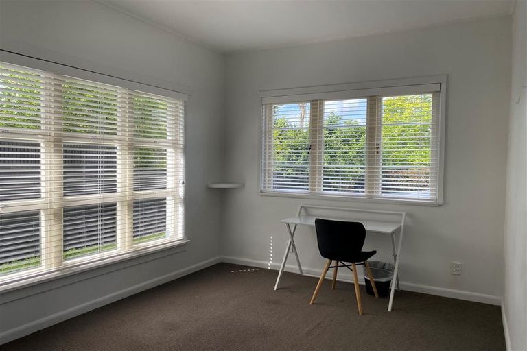 Photo of property in 20 Peachgrove Road, Hamilton East, Hamilton, 3216