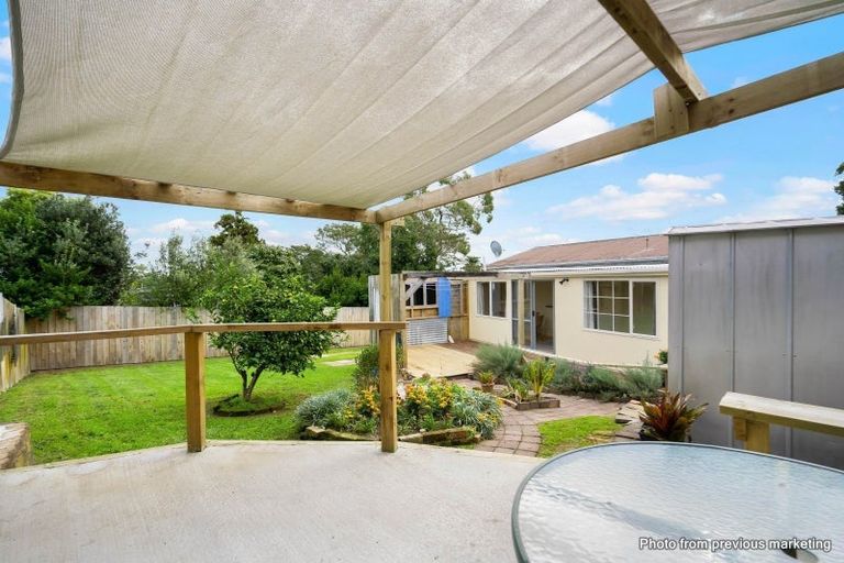Photo of property in 4 Brian Crescent, Stanmore Bay, Whangaparaoa, 0932