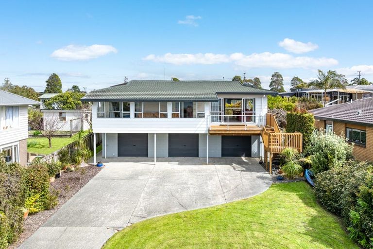 Photo of property in 17 Kawau View Road, Snells Beach, 0920