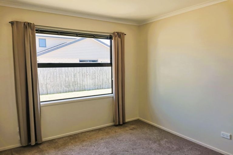 Photo of property in 358 One Tree Point Road, One Tree Point, 0118