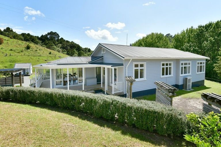 Photo of property in 128 Tunnel Road, Puhoi, Warkworth, 0994