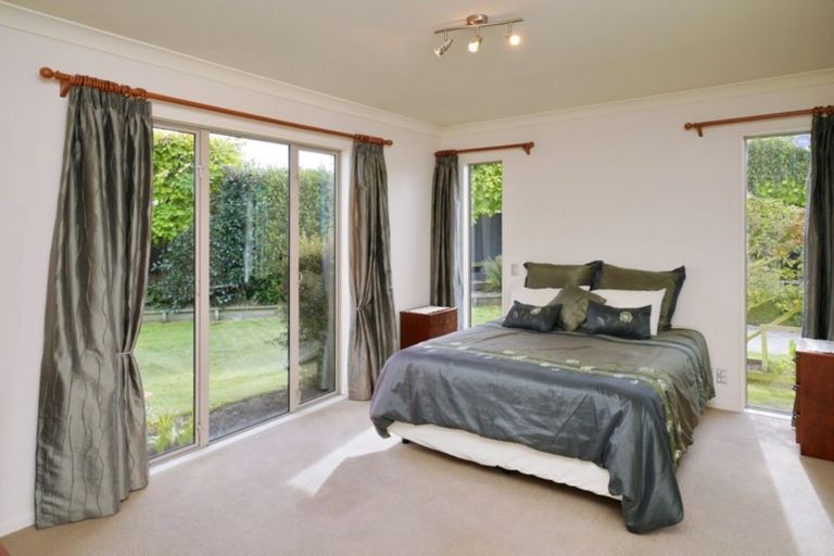 Photo of property in 14 Yellowlees Drive, Kaiapoi, 7630