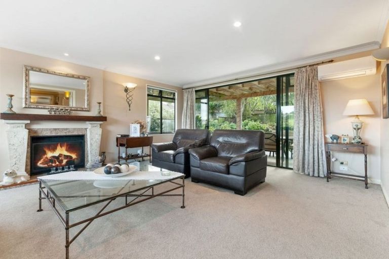 Photo of property in 39 Regency Park Drive, Gulf Harbour, Whangaparaoa, 0930
