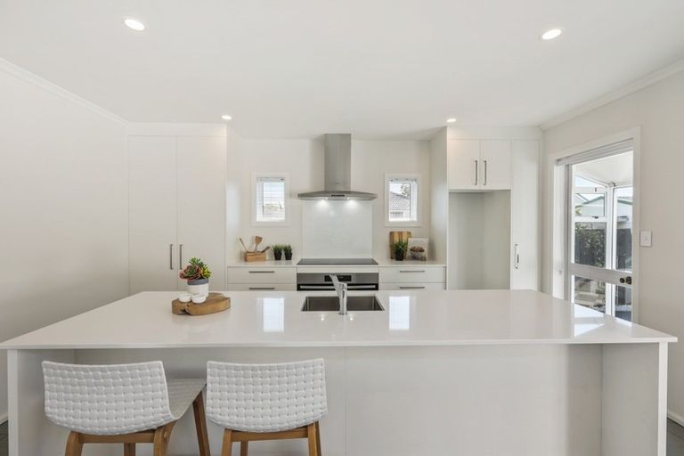 Photo of property in 205 Knowles Street, St Albans, Christchurch, 8052