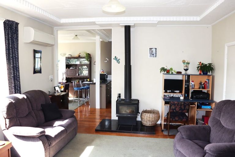 Photo of property in 74 Tyne Street, South Hill, Oamaru, 9400