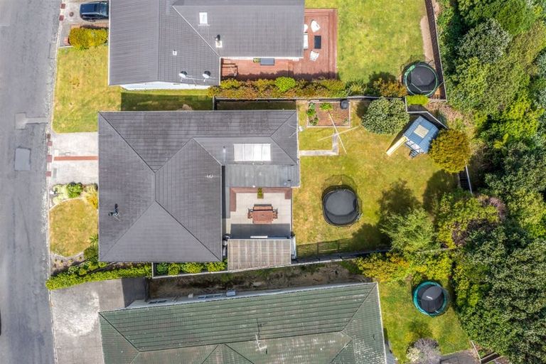 Photo of property in 116 Kahu Road, Paremata, Porirua, 5024