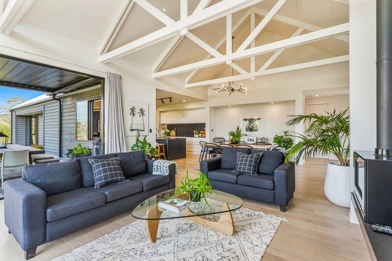 Photo of property in 1502 Weranui Road, Wainui, Silverdale, 0994