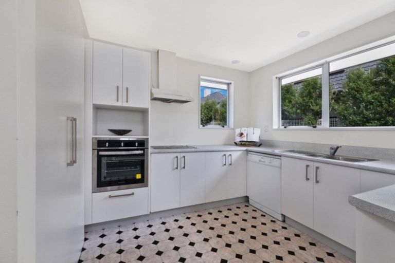 Photo of property in 7a Dinton Street, Russley, Christchurch, 8042