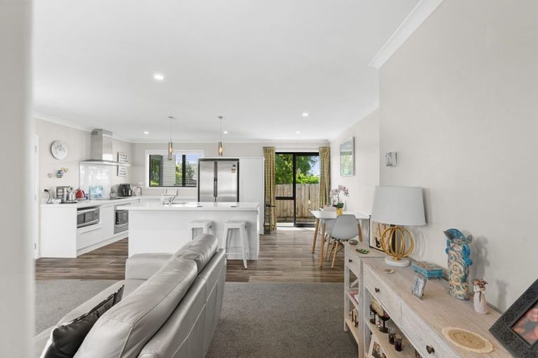 Photo of property in 1/396 Bower Avenue, Parklands, Christchurch, 8083