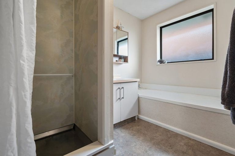 Photo of property in 1 Waddell Lane, Avondale, Christchurch, 8061