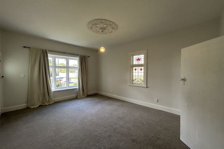 Photo of property in 215 Olliviers Road, Linwood, Christchurch, 8011