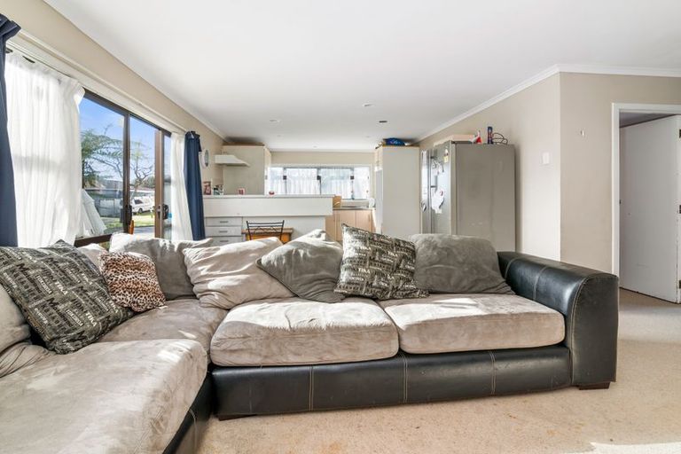 Photo of property in 6 Rinaha Place, Koutu, Rotorua, 3010