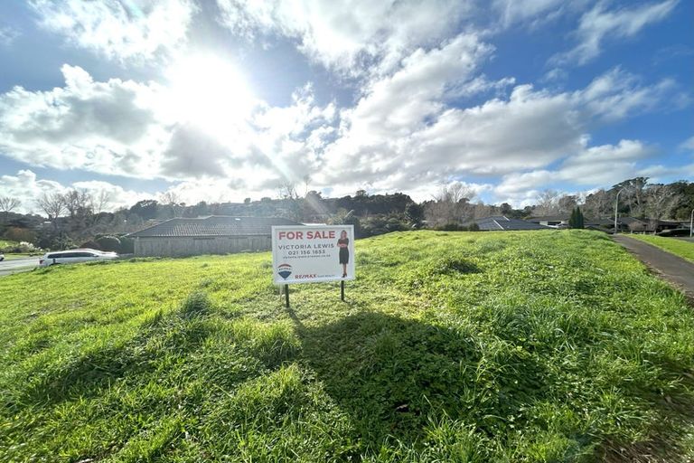 Photo of property in 90 Karamea Street, Whalers Gate, New Plymouth, 4310