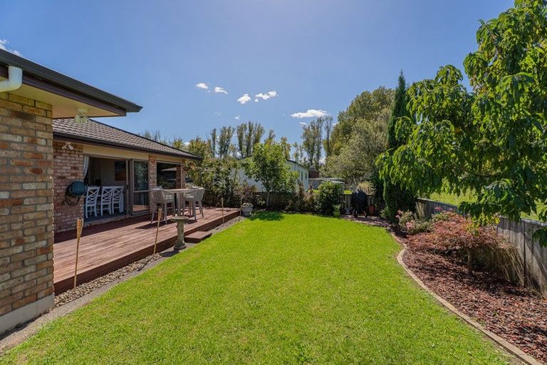 Photo of property in 48 Carina Way, Whitianga, 3510