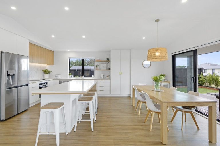 Photo of property in 8 Hollard Crescent, Lincoln, 7608