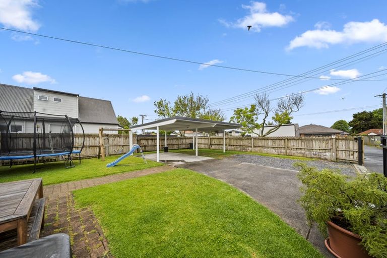 Photo of property in 1/31 Avis Avenue, Papatoetoe, Auckland, 2025