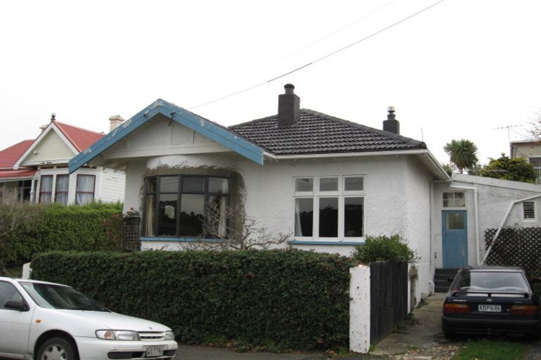 Photo of property in 20 Mataora Road, Kenmure, Dunedin, 9011