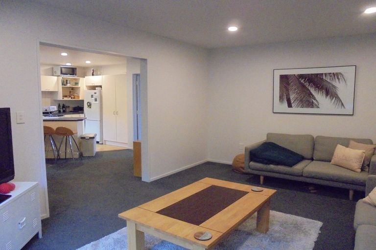 Photo of property in 64d Champion Street, Edgeware, Christchurch, 8013