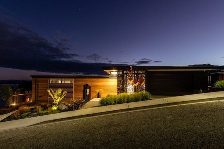 Photo of property in 4 Fairburn Place, Kaiteriteri, 7197