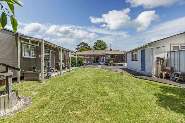 Photo of property in 17 Totara Road, Manurewa, Auckland, 2102